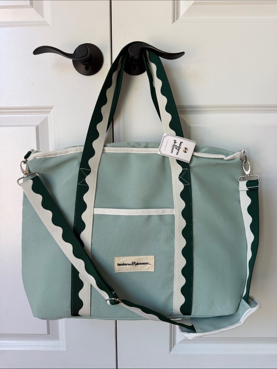 Business & Pleasure Co. Handbags - Business & Pleasure Co. Cooler Bag
